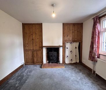 2 bedroom terraced house to rent - Photo 3