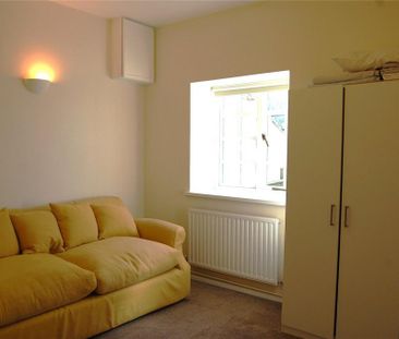 3 bedroom barn conversion to rent - Photo 5