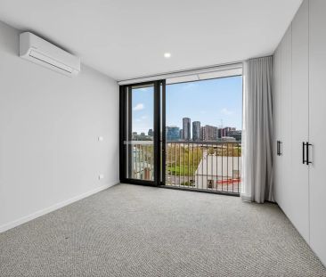 Brand New Multi-Level Townhouse with City Views - Photo 5