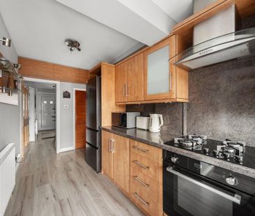 5 bedroom terraced house to rent - Photo 5