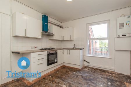 2 bed Apartment for Rent - Photo 3