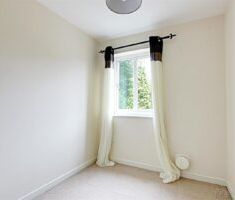 3 BEDROOM House - End Town House - Photo 1