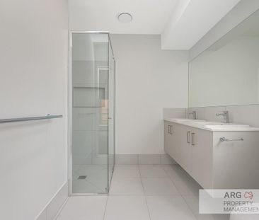 10 Pelion Street, Banya, QLD, 4551 - Photo 5