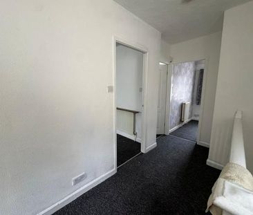 3 bedroom property to rent - Photo 2
