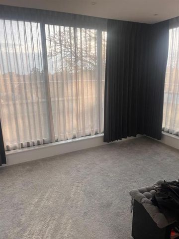 3 bedroom apartment to rent - Photo 2