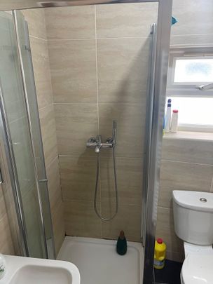 Studio Flat, Norbury, SW16 - Photo 1