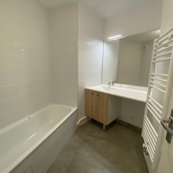 Location Appartement 2 pièces 44m² MONDONVILLE 31700 - Photo 1