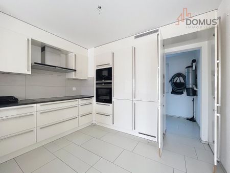 Luminous 120 m² EPC apartment with large balcony – New high-end building - Photo 4