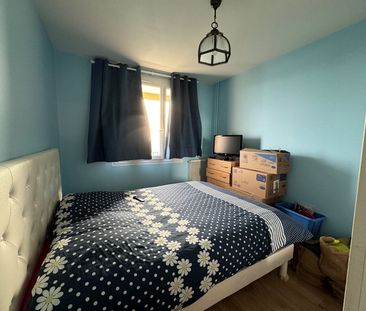 Location Appartement 2 pièces 52m² - Photo 3