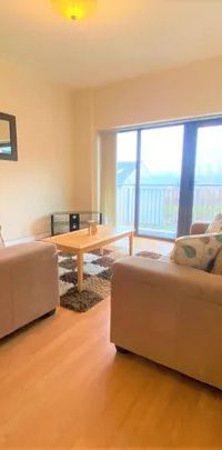 Rent 2 bedroom apartment in Clondalkin - Photo 1