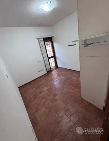 PALMAROLA CASAL DEL MARMO BiLOCALE ARREDATO GIARDI - Foto 4