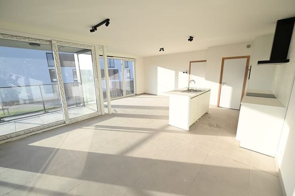 Appartement te huur - Photo 1