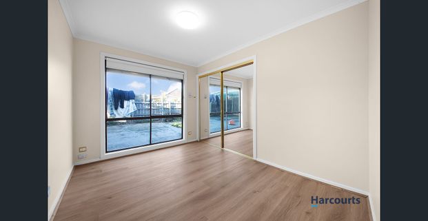 2-Bedroom Unit in Prime Deer Park Location! - Photo 1