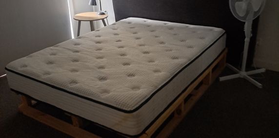 Point Cook - Photo 2