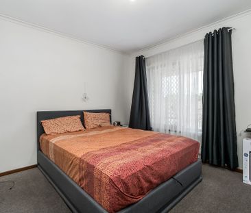 Cozy 2-Bed Unit in Prime Location - Photo 1