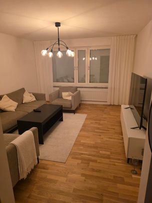 Grumsgatan, Farsta - Photo 1