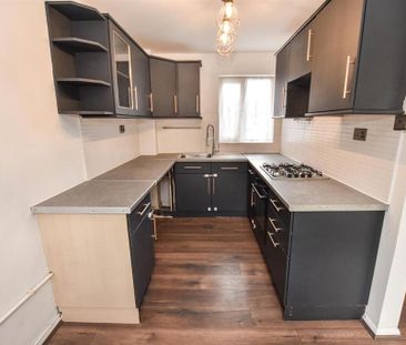 2 bedroom terraced house to rent - Photo 6