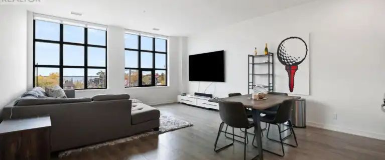 305 - 21 MATCHEDASH STREET | 305 - 21 MATCHEDASH STREET, Orillia - Photo 1