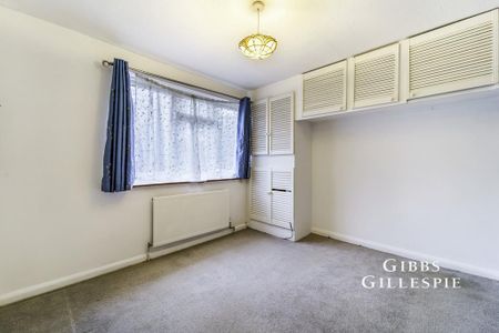 4 bedroom terraced house to rent - Photo 3