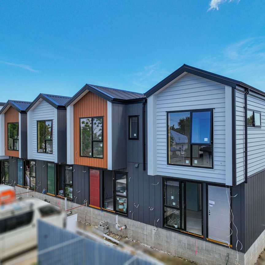 5 x High-Spec New Build Homes In The Heart Of Mangere! - Photo 1