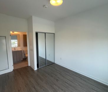 For Lease - 2485 Eglinton Avenue Unit# 724, Mississauga, Ontario - Photo 5