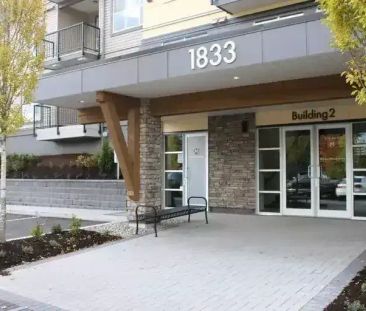 AVAILABLE JAN 1ST! Garden View - Large 1 Bed & Den Apartment in Abb... - Photo 1
