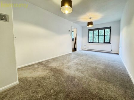 Rushes Court, CM23, Bishop'S Stortford - Photo 2