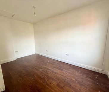 2 bedroom detached house to rent - Photo 4