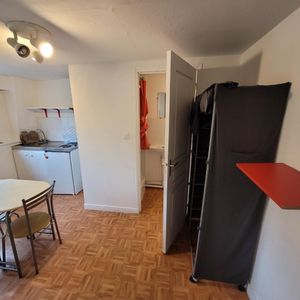 Location Appartement 1 pièce 13m² LILLE 59160 - Photo 3