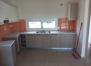 Διαμέρισμα για ενοικίαση - Μαρκόπουλο, - Φωτογραφία 2
