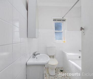 Very Well Maintained Residence! - Photo 3