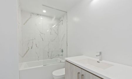 For Lease - 60 Honeycrisp Crescent Unit# 820, Vaughan, Ontario - Photo 5