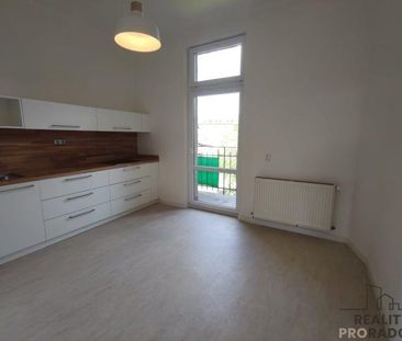 Pronájem bytu 3+1 120 m2 - Fotografie 5