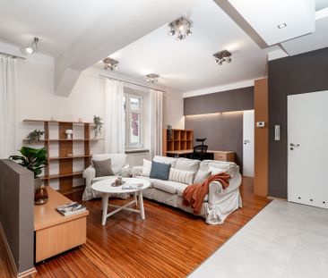 Przestronne, klimatyczne 2-pokojowe mieszkanie - Photo 1