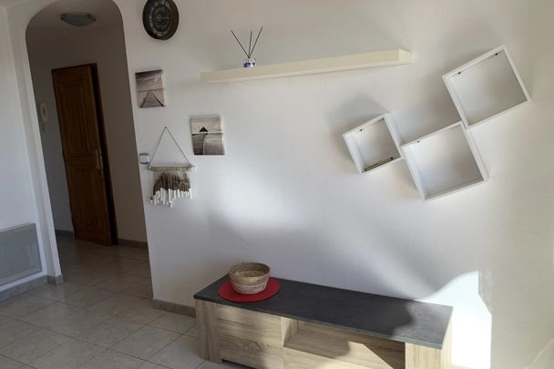 GRASSE Beau 2 pièces meublé+Park.sous-sol+cave - Photo 1