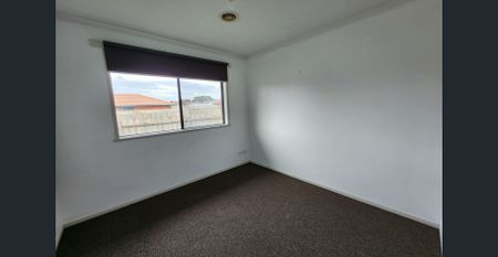 Lovely spacious home ! - Photo 4