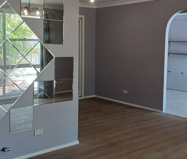 4 Bedroom two way bathroom ( Teenager or Grandparents with ensuite ) - Photo 6