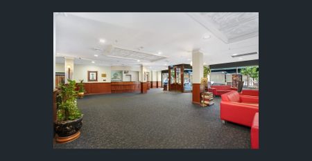 ULTRA-CONVENIENT FURNISHED LOFT APARTMENT FOR STUDENTS - Photo 3