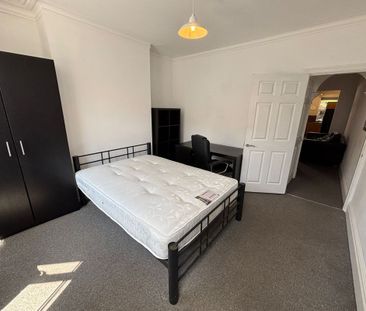 12 Burleigh Road- Golden Stable Loughborough - Photo 1