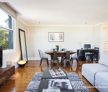 Historic hotel conversion New York loft vibe - Photo 2