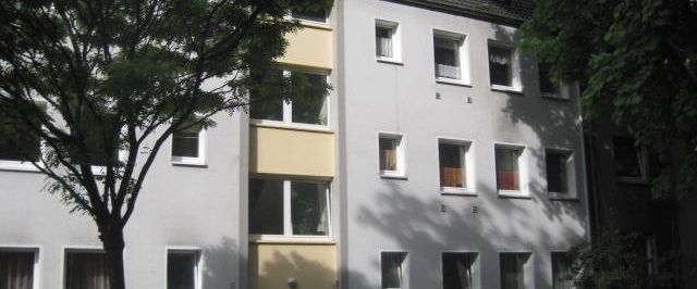 Klasse 2-Zimmer-Wohnung mit Balkon - Photo 1