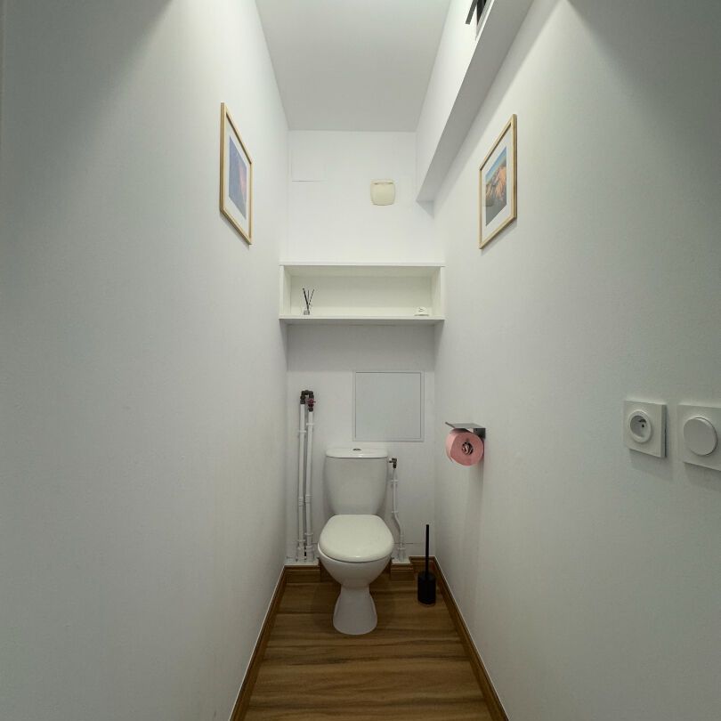 A LOUER - Saint-Denis - Appartement T4 meublé de standing avec vue panoramique au dernier étage - Photo 1
