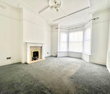 3 bedroom House To Let - Photo 1