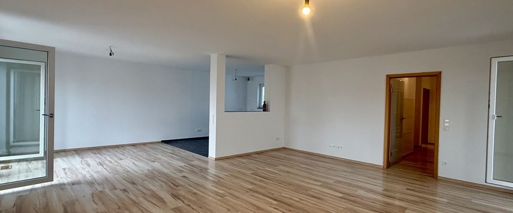 Hochwertige Vier Zimmerwohnung in TOP Lage von Griesheim - Photo 1