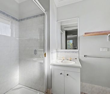 4 Bed Family Home in Middle Ridge - Photo 6