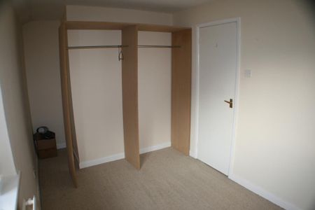 2 bedroom cottage to rent - Photo 3