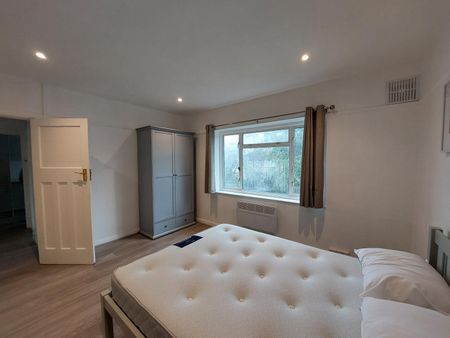 Cavendish Avenue, London W13 - Photo 4