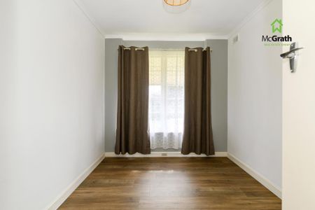 32 Maxwell Road, Hackham West SA - Photo 2