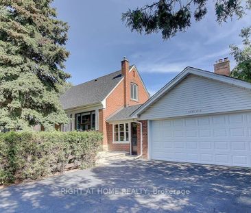 Detached Home For Lease | W9253113 - Photo 6
