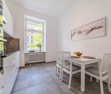 City-Residence: Zweitbezug nach Sanierung und Möblierung: Großzügig... - Photo 6